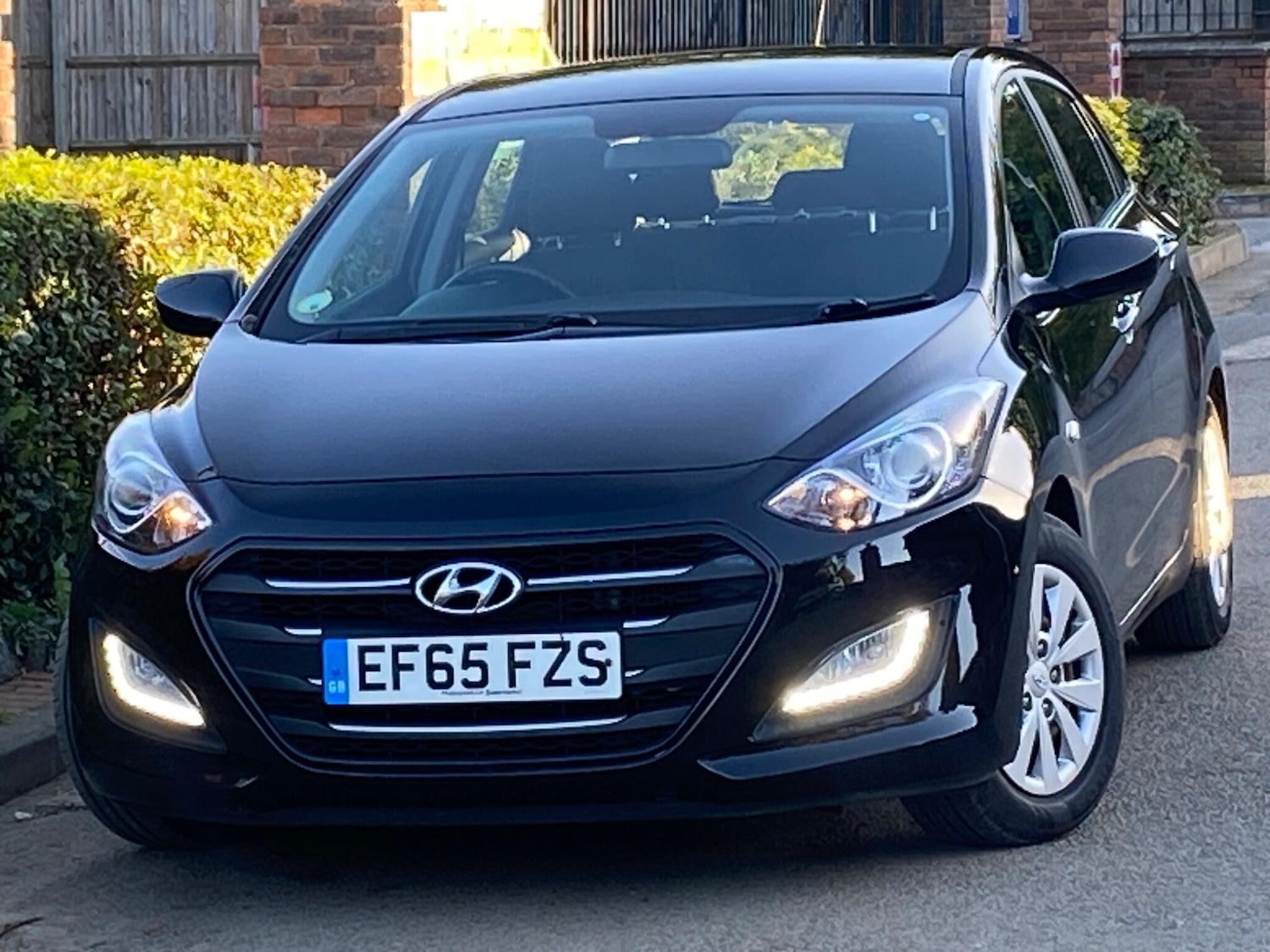 Used Hyundai i30 2015 for sale - 76122654: Photo 5