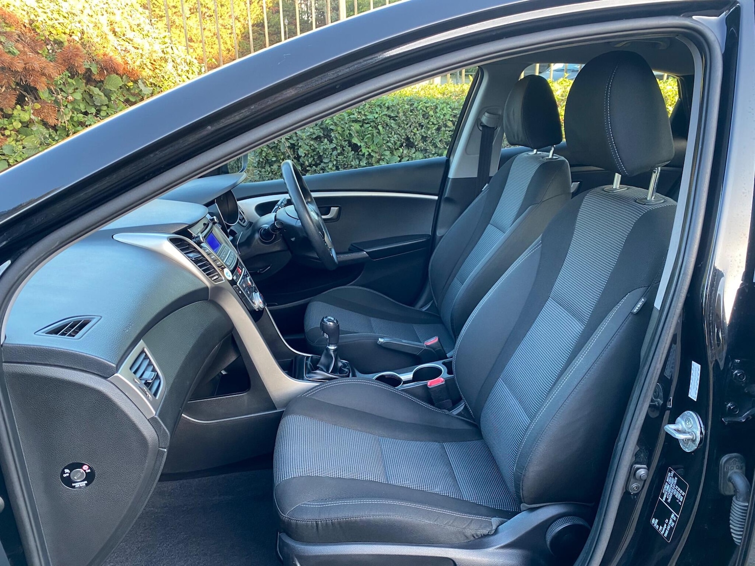 Used Hyundai i30 2015 for sale - 76122654: Photo 54