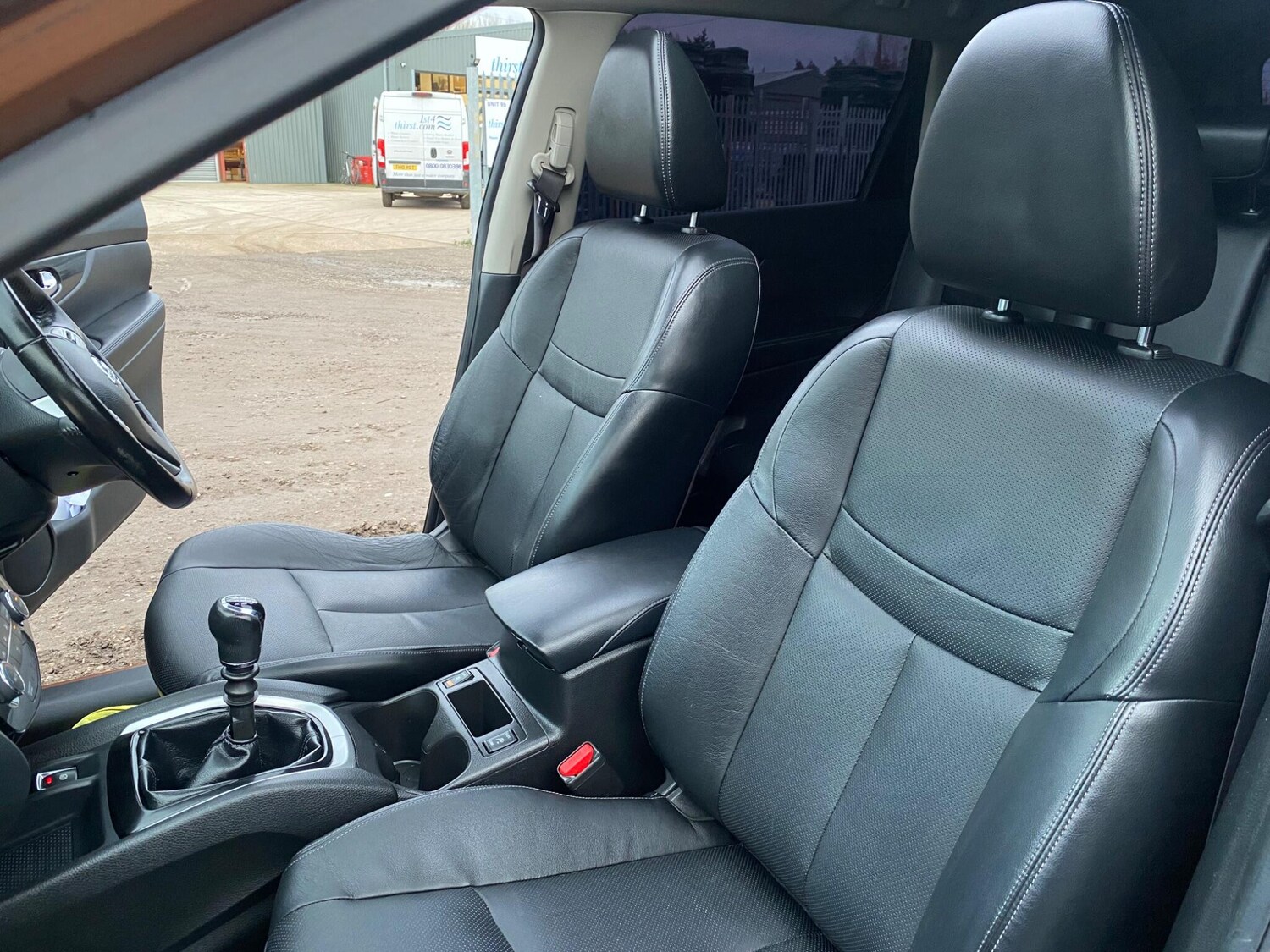 Used Nissan X-Trail 2017 for sale - 76239942: Photo 48