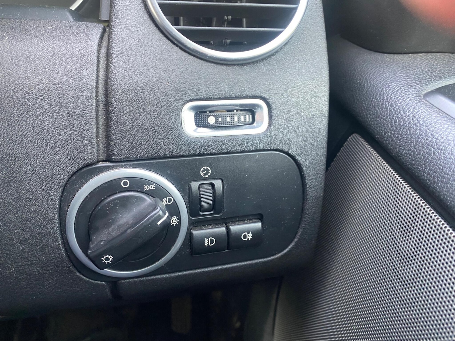 Used Land Rover Discovery 4 2009 for sale - 76179809: Photo 37