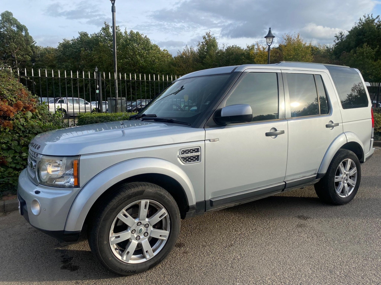 Used Land Rover Discovery 4 2009 for sale - 76179809: Photo 57