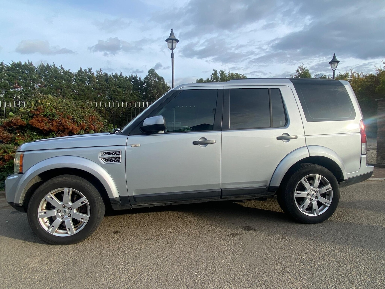 Used Land Rover Discovery 4 2009 for sale - 76179809: Photo 7