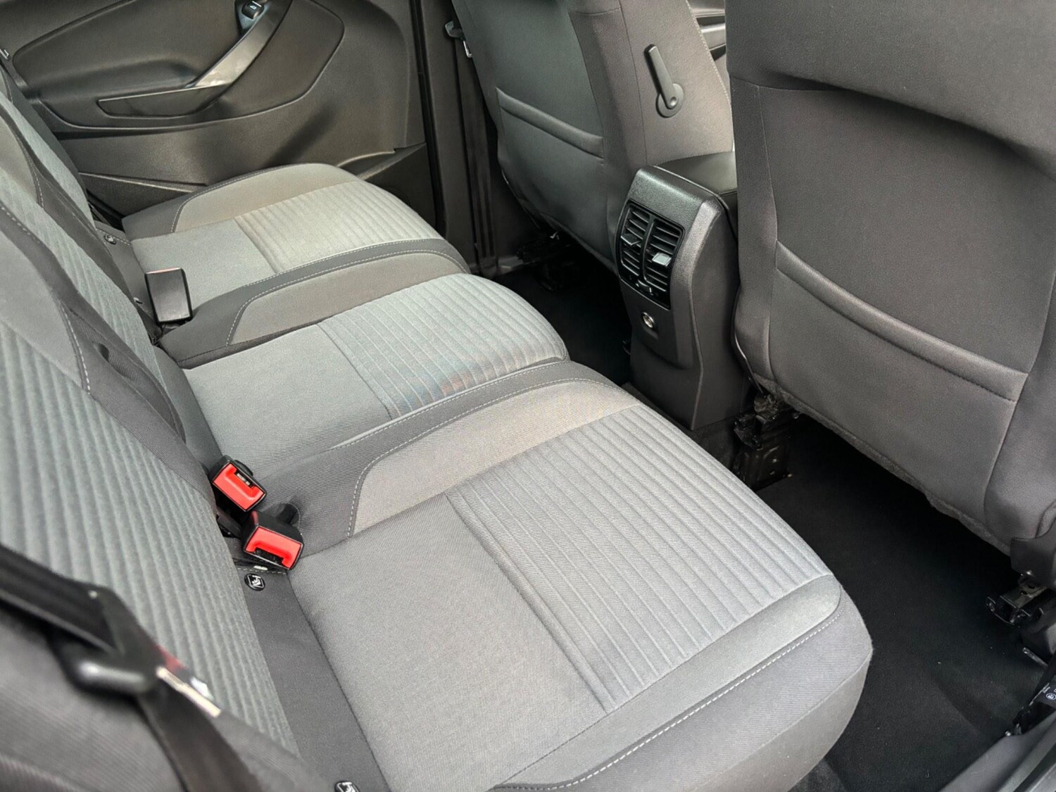 Used Ford C-Max 2017 for sale - 76123022: Photo 23