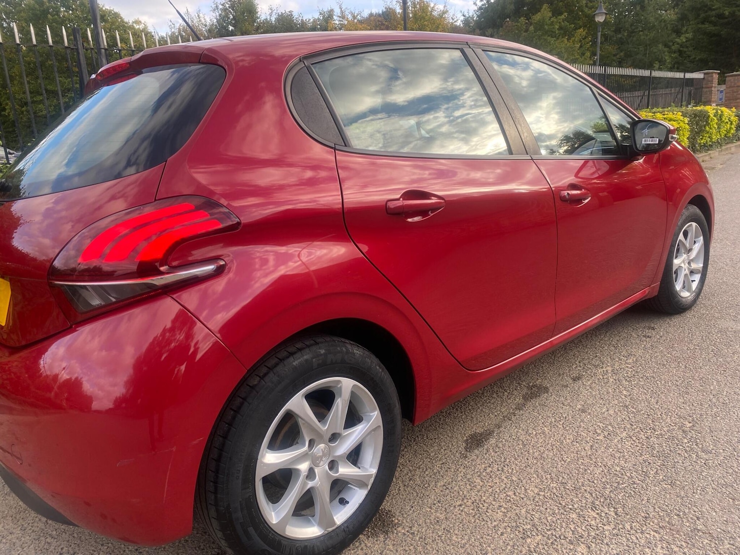 Used Peugeot 208 2019 for sale - 76121573: Photo 14