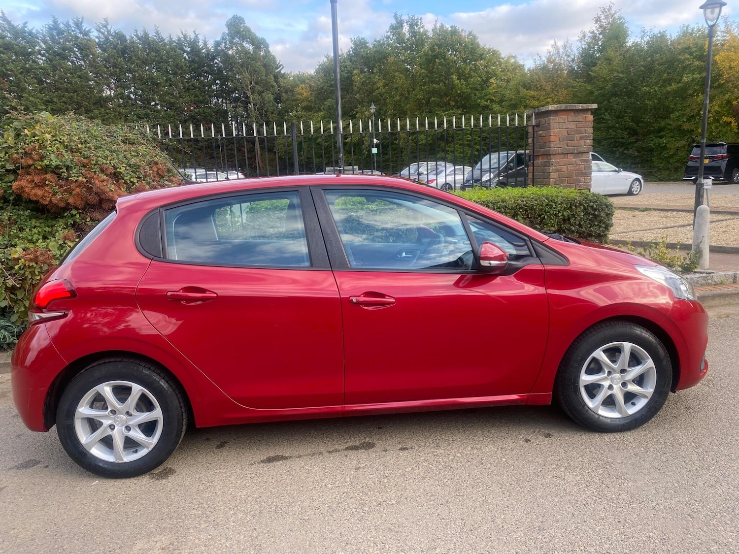 Used Peugeot 208 2019 for sale - 76121573: Photo 15