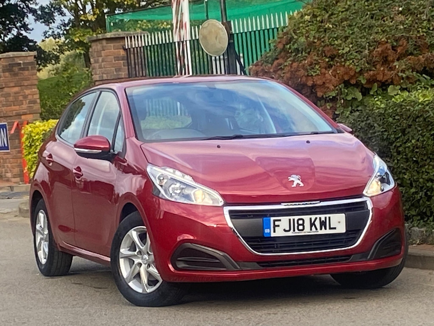 Used Peugeot 208 2019 for sale - 76121573: Photo 19