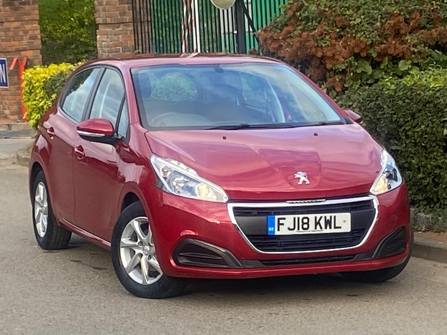 Used Peugeot 208 2019 for sale - 76121573: Photo 20