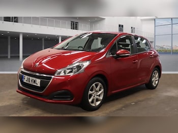 Used Peugeot 208 2019 for sale - 76121573: Photo