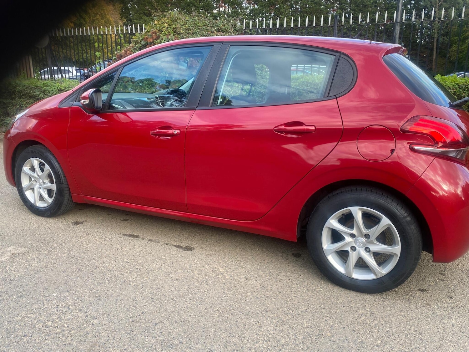 Used Peugeot 208 2019 for sale - 76121573: Photo 30