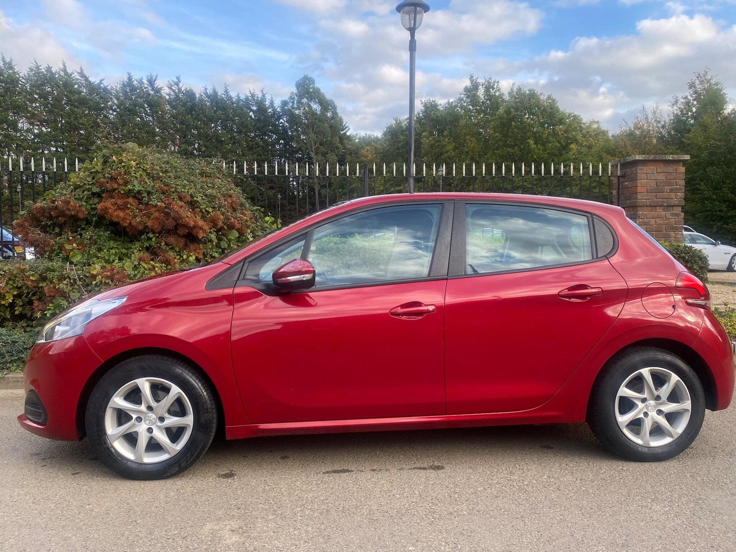 Used Peugeot 208 2019 for sale - 76121573: Photo 31