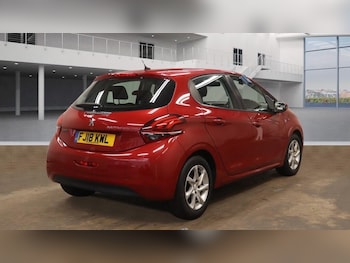 Used Peugeot 208 2019 for sale - 76121573: Photo
