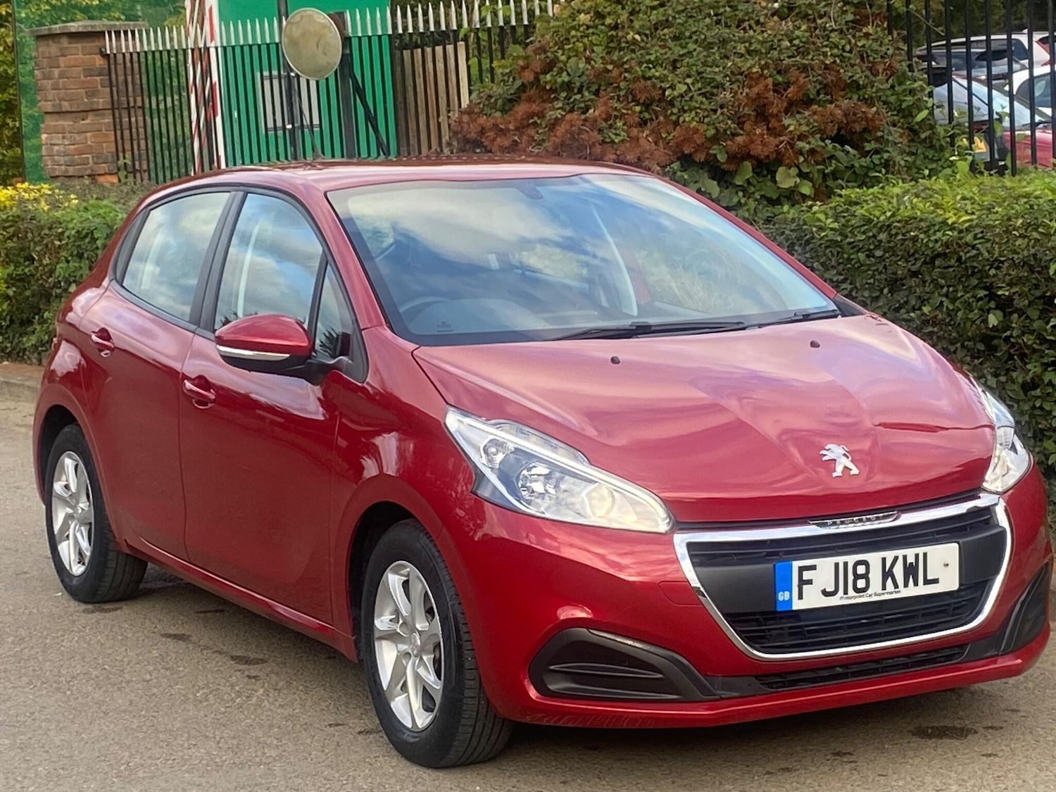 Used Peugeot 208 2019 for sale - 76121573: Photo 9