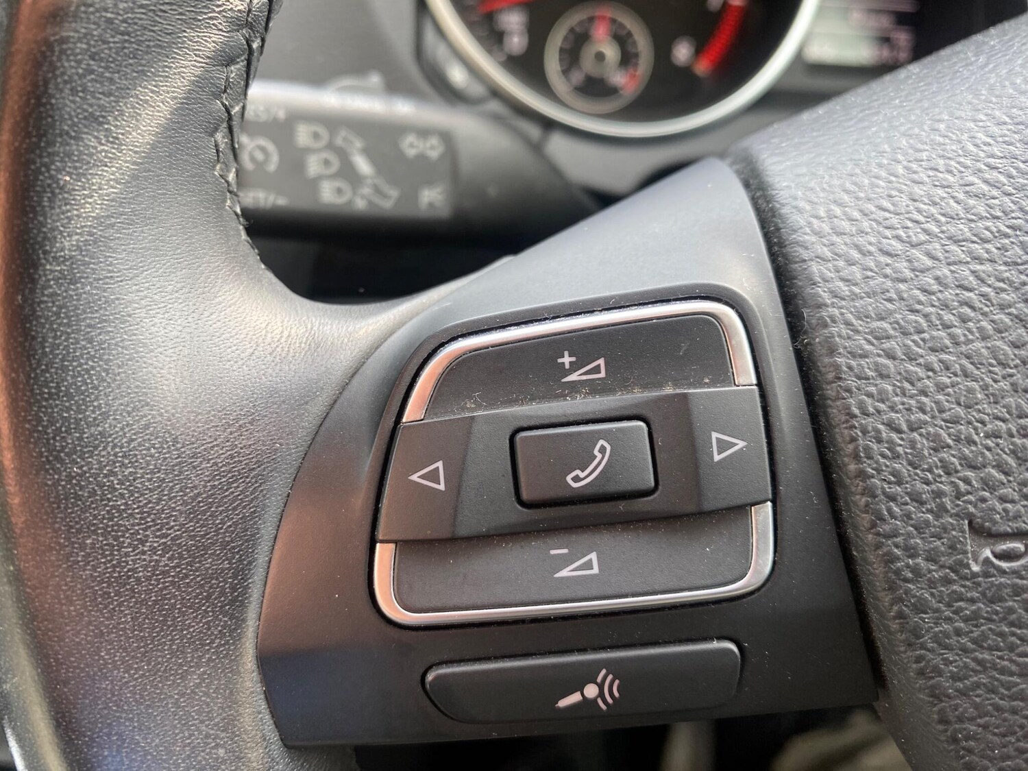 Used Volkswagen Golf 2012 for sale - 76121801: Photo 15