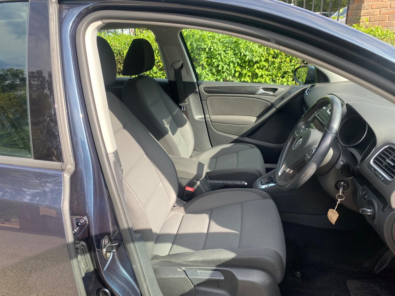 Used Volkswagen Golf 2012 for sale - 76121801: Photo 26