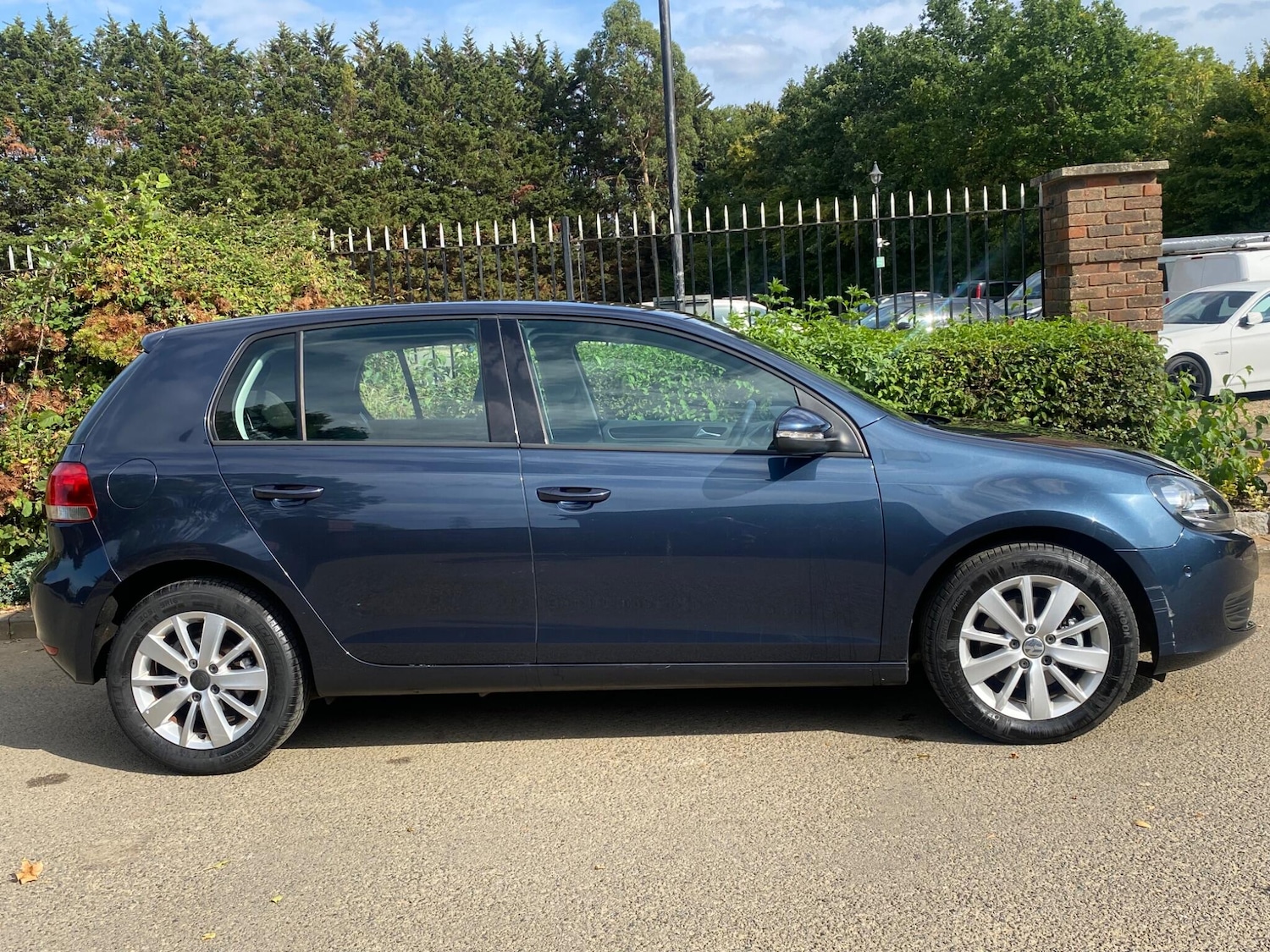 Used Volkswagen Golf 2012 for sale - 76121801: Photo 3