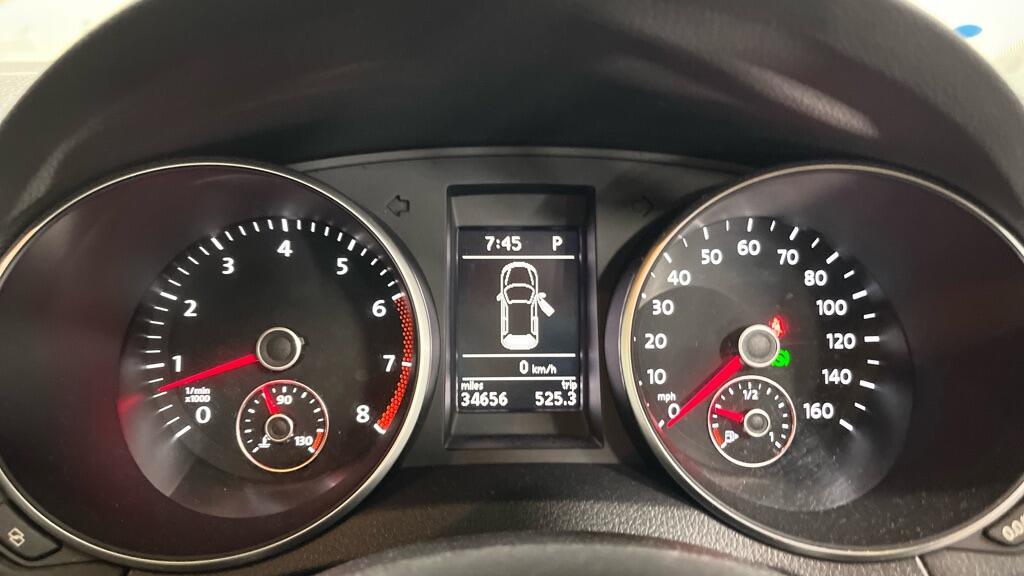 Used Volkswagen Golf 2012 for sale - 76121801: Photo 8