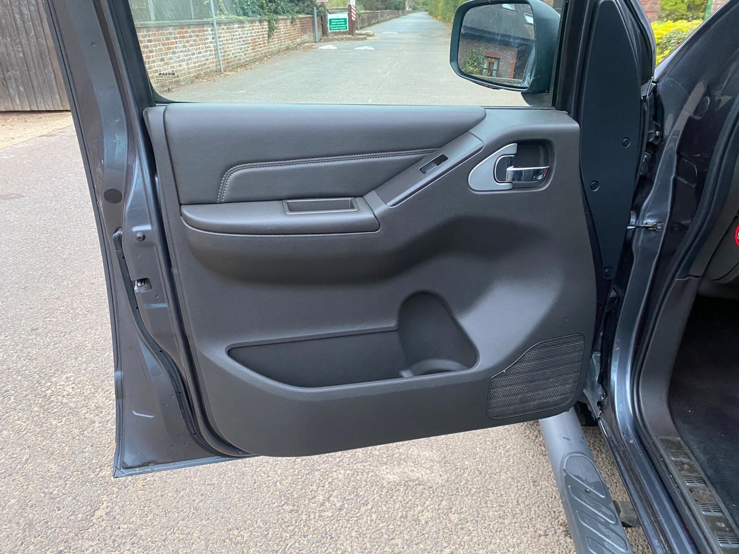 Used Nissan Navara 2014 for sale - 76633758: Photo 46