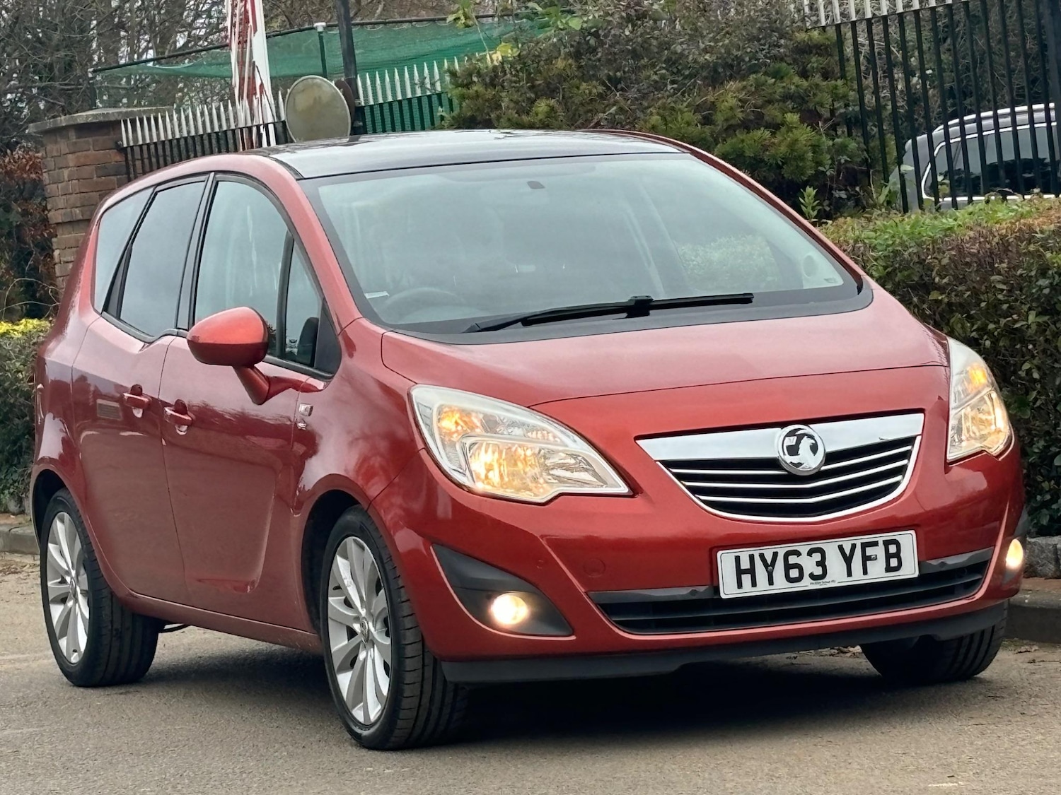 Used Vauxhall Meriva 2013 for sale - 76122036: Photo 2