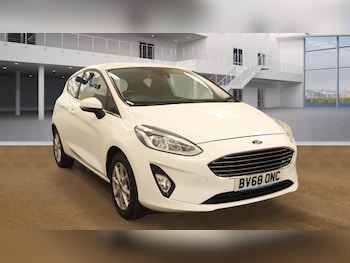 Used Ford Fiesta 2018 for sale - 76122162: Photo 2