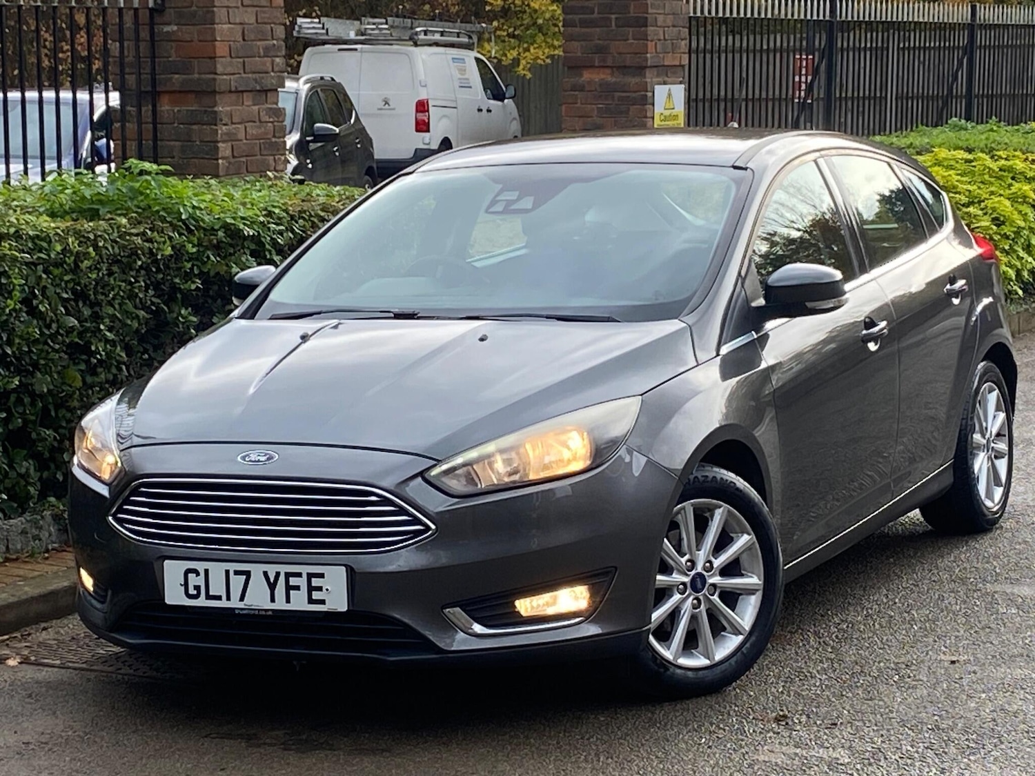 Used Ford Focus 2017 for sale - 76498897: Photo 13