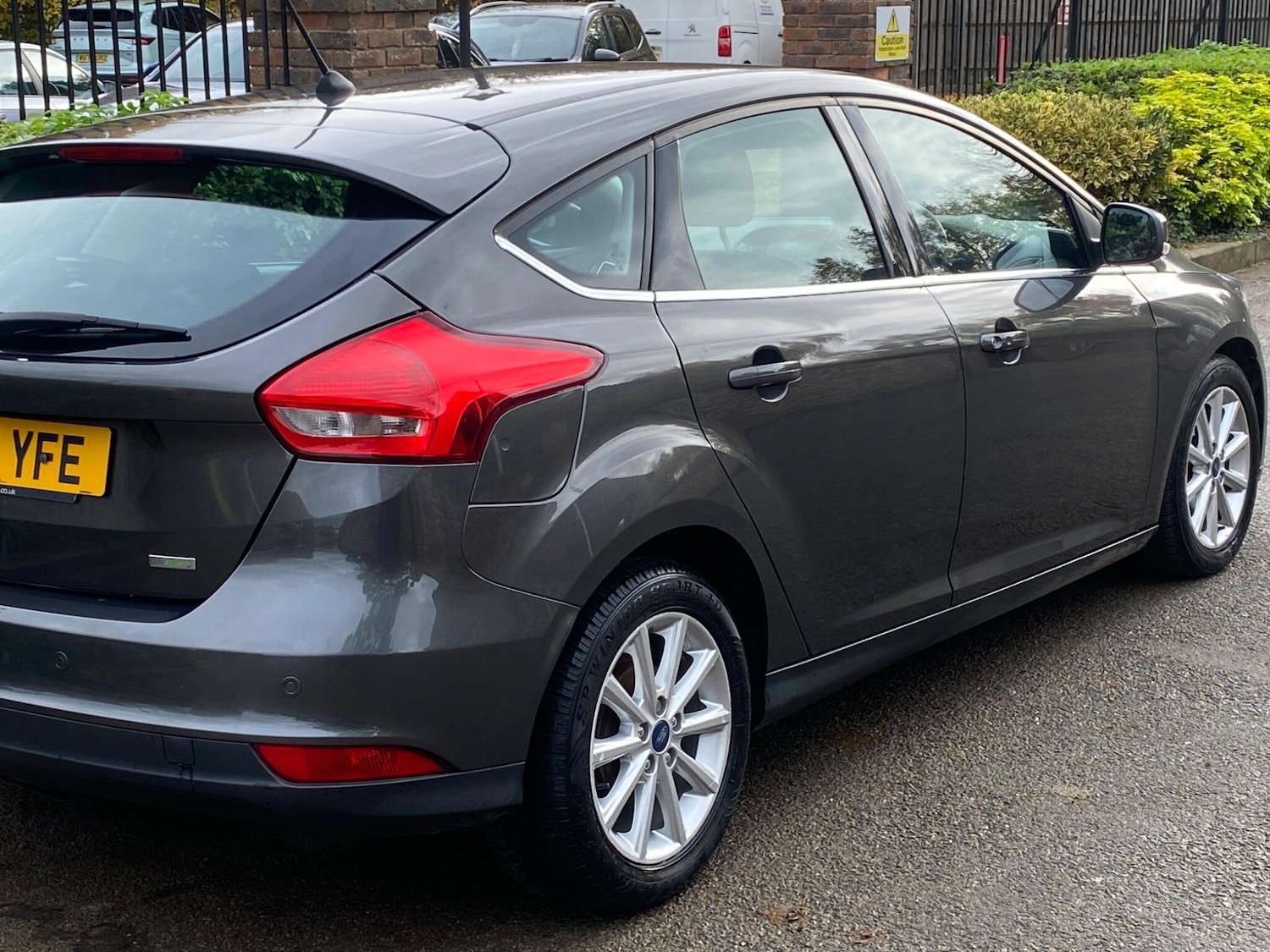 Used Ford Focus 2017 for sale - 76498897: Photo 17