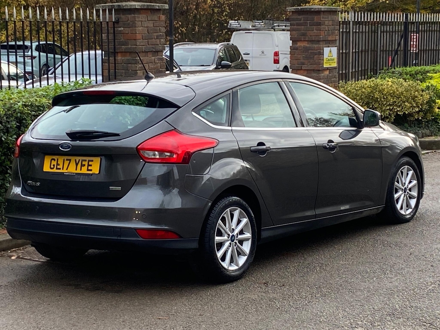 Used Ford Focus 2017 for sale - 76498897: Photo 18
