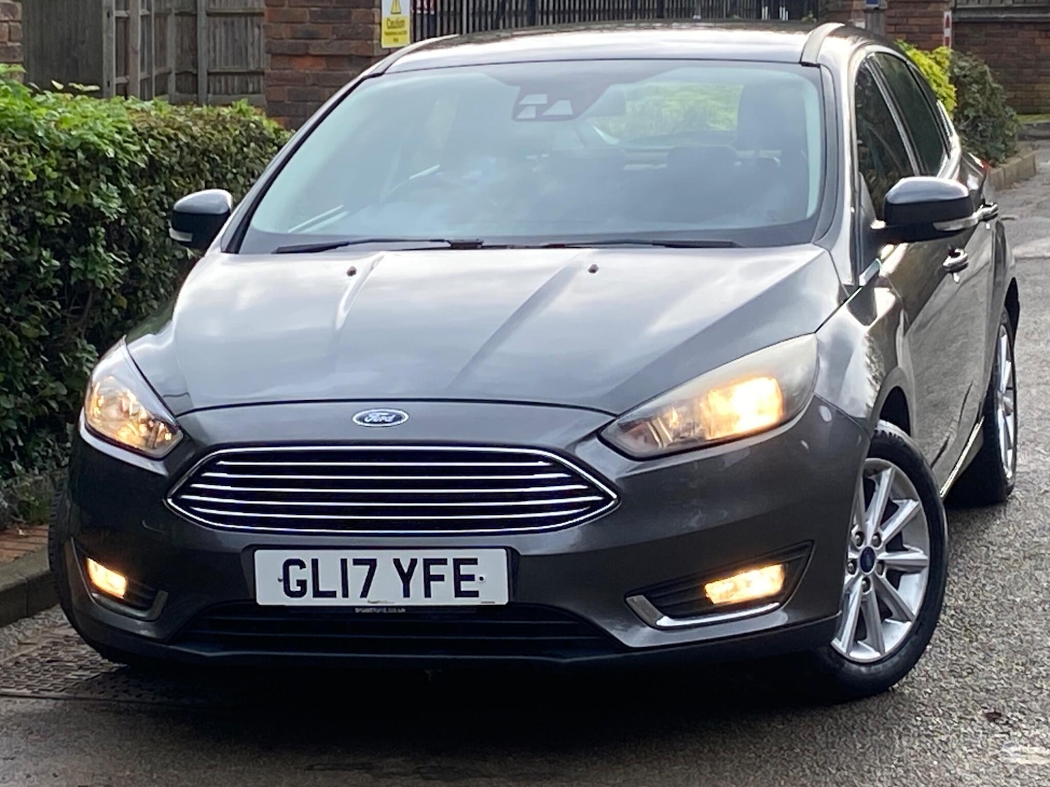 Used Ford Focus 2017 for sale - 76498897: Photo 2