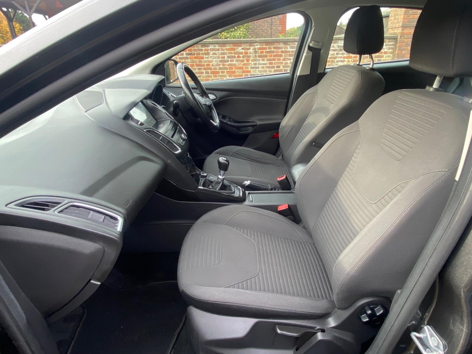 Used Ford Focus 2017 for sale - 76498897: Photo 46