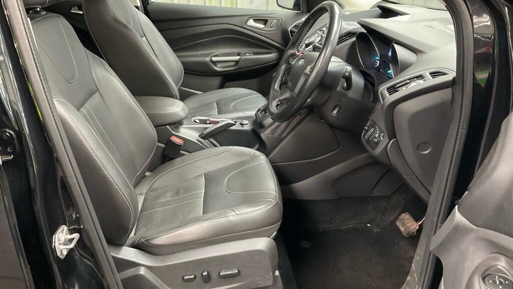 Used Ford Kuga 2014 for sale - 76498584: Photo 9