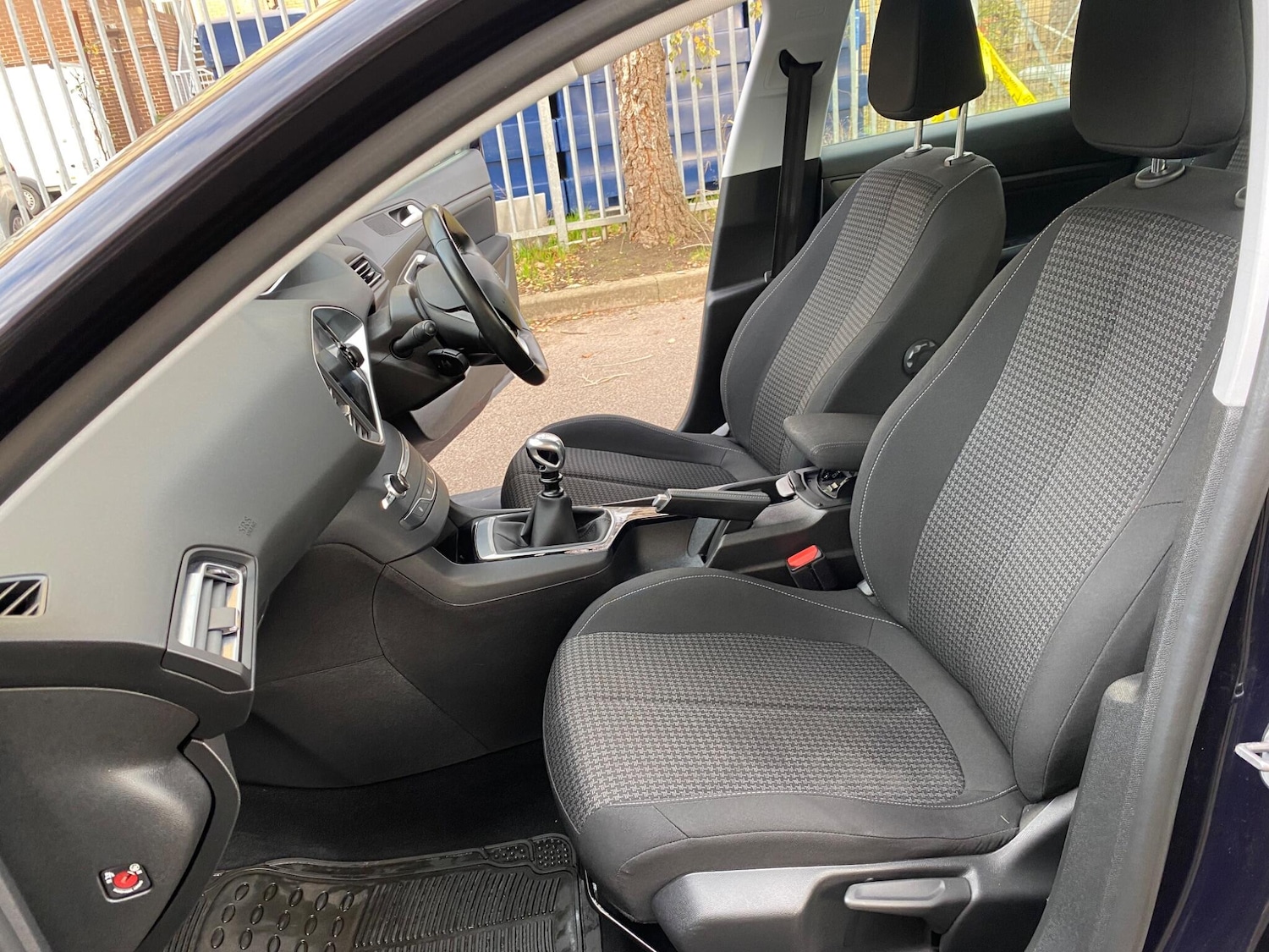 Used Peugeot 308 2019 for sale - 76269961: Photo 27