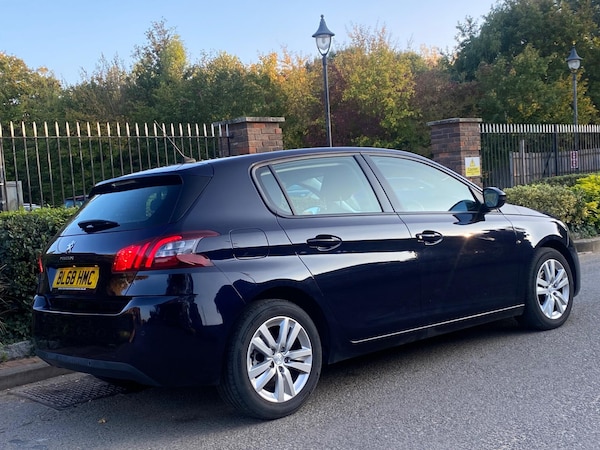Used Peugeot 308 2019 for sale - 76269961: Photo 2