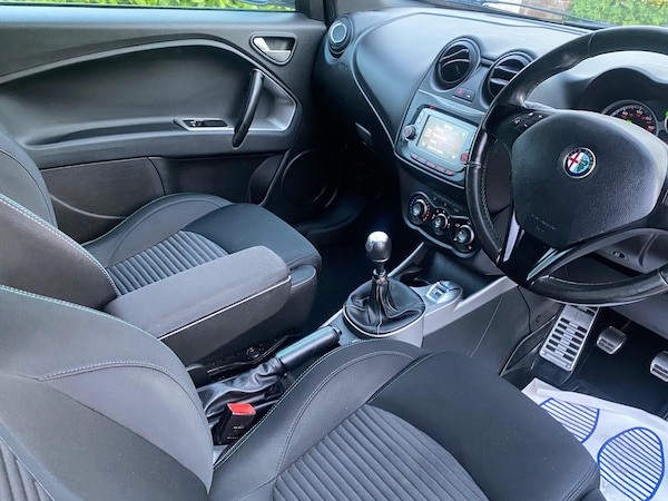 Used Alfa Romeo MiTo 2013 for sale - 76121329: Photo 25