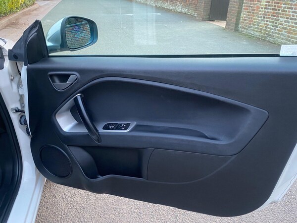 Used Alfa Romeo MiTo 2013 for sale - 76121329: Photo 28