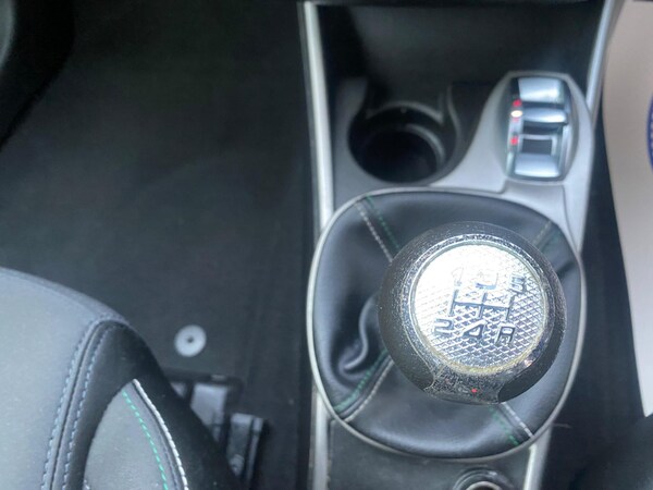 Used Alfa Romeo MiTo 2013 for sale - 76121329: Photo 96
