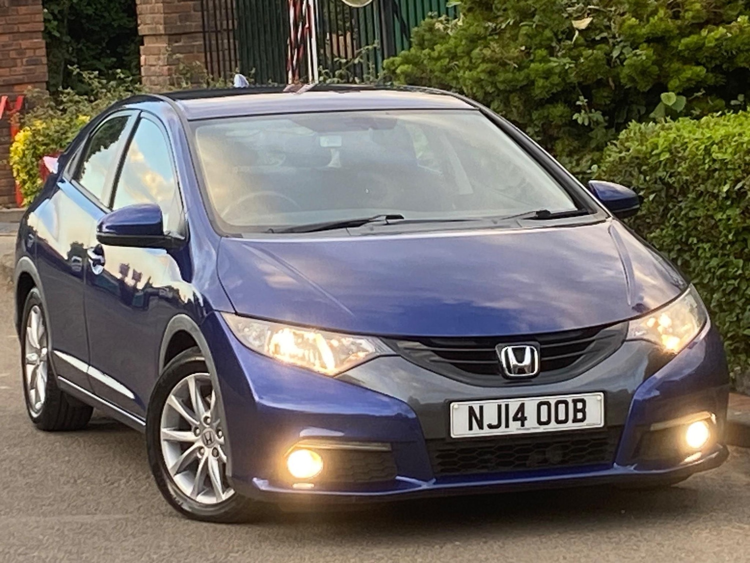 Used Honda Civic 2014 for sale - 76121525: Photo 12