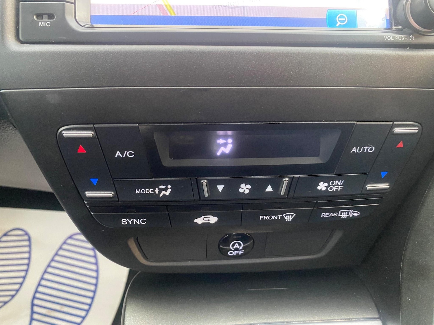 Used Honda Civic 2014 for sale - 76121525: Photo 28