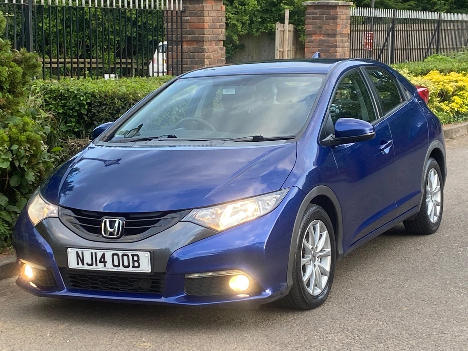 Used Honda Civic 2014 for sale - 76121525: Photo 3