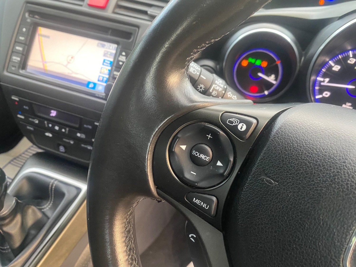 Used Honda Civic 2014 for sale - 76121525: Photo 42