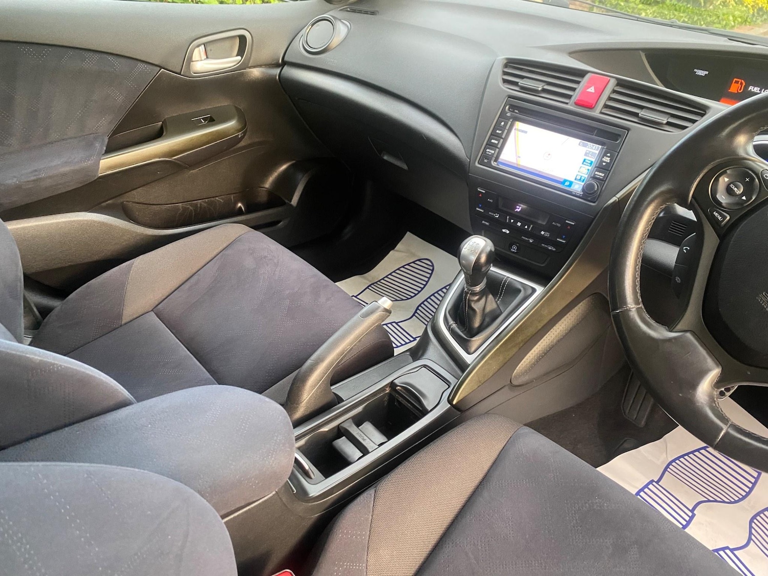 Used Honda Civic 2014 for sale - 76121525: Photo 45