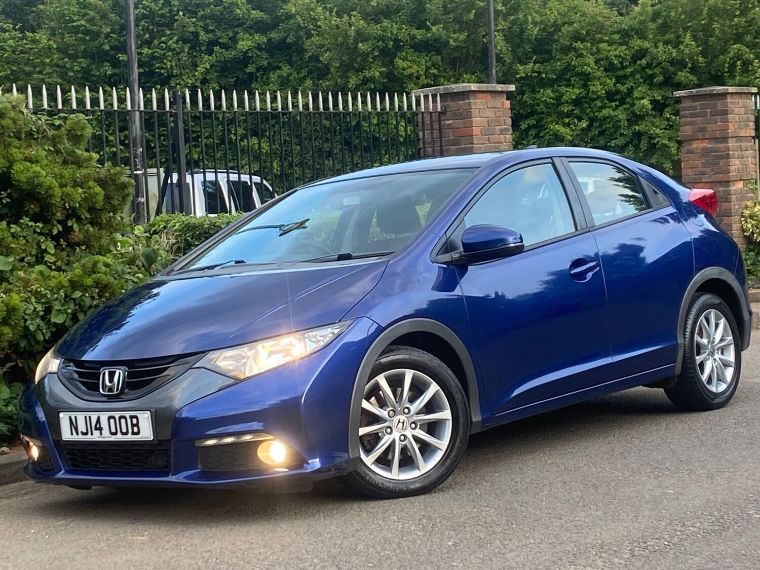 Used Honda Civic 2014 for sale - 76121525: Photo 65