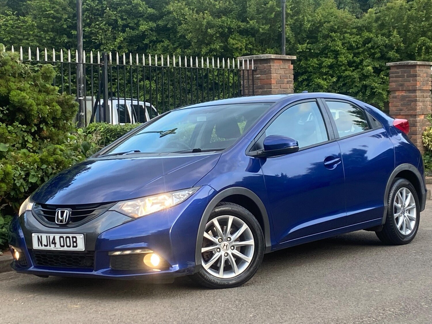 Used Honda Civic 2014 for sale - 76121525: Photo 66