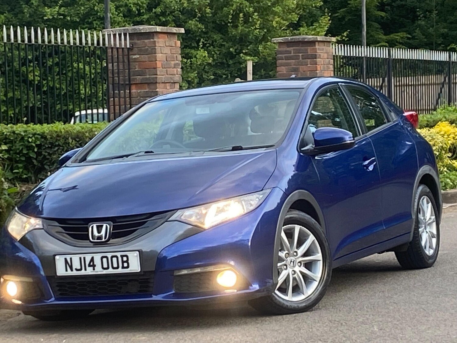 Used Honda Civic 2014 for sale - 76121525: Photo 69