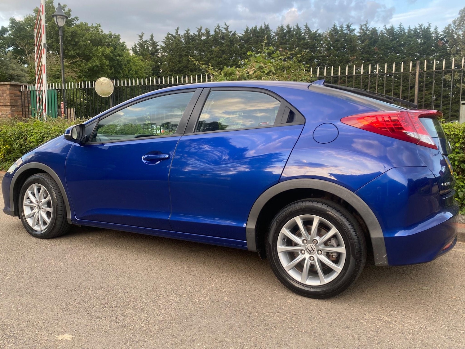 Used Honda Civic 2014 for sale - 76121525: Photo 7