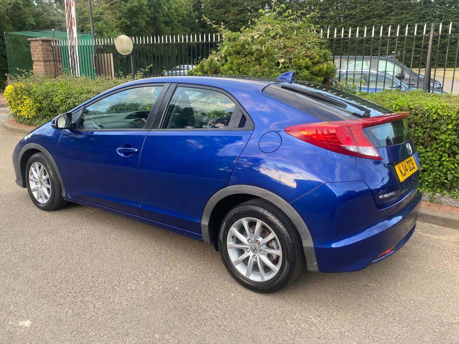 Used Honda Civic 2014 for sale - 76121525: Photo 8