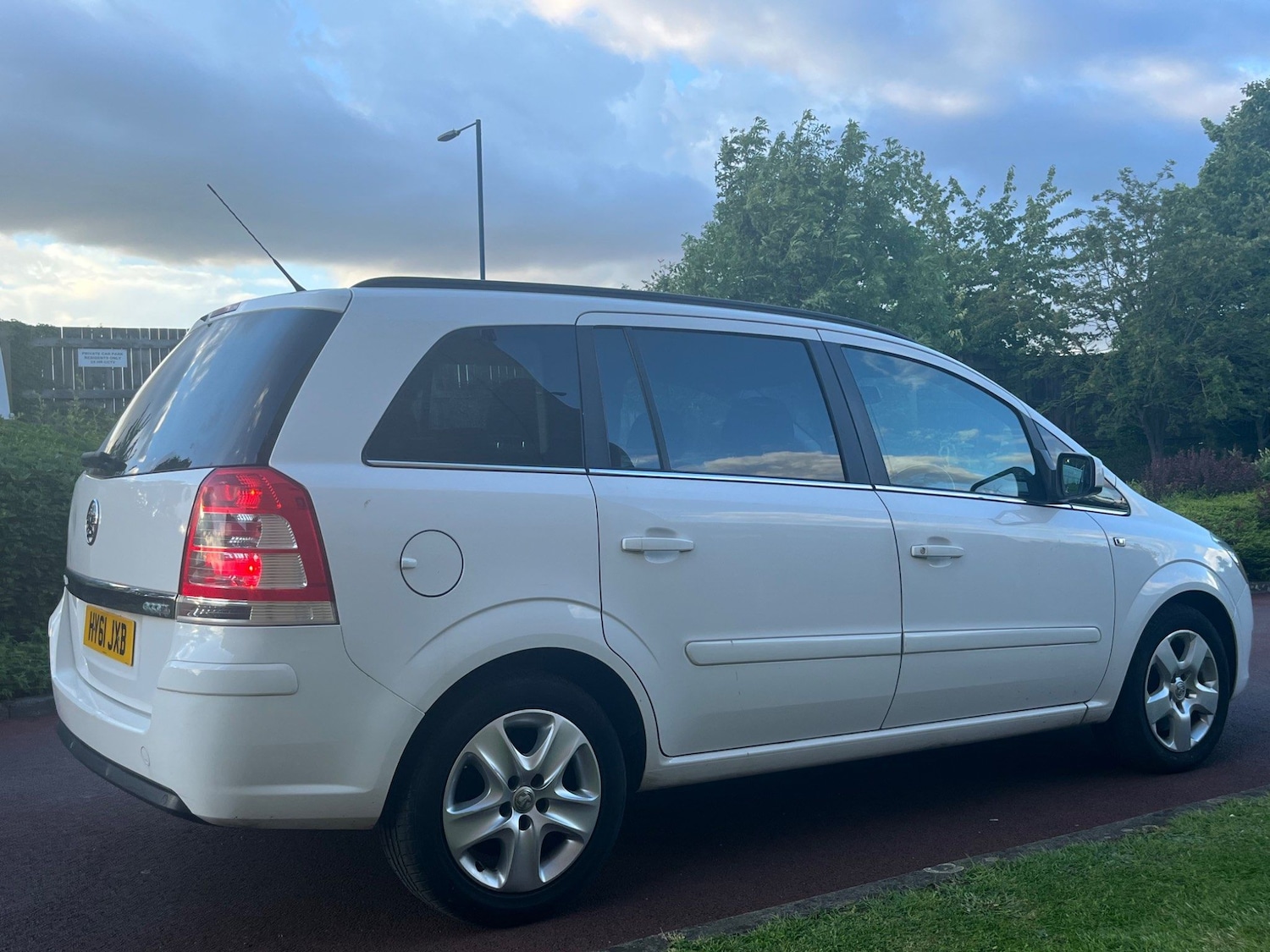 Used Vauxhall Zafira 2011 for sale - 76121820: Photo 11