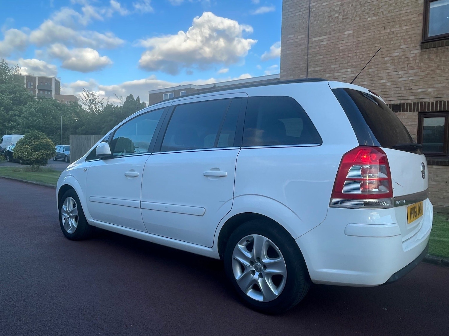Used Vauxhall Zafira 2011 for sale - 76121820: Photo 27