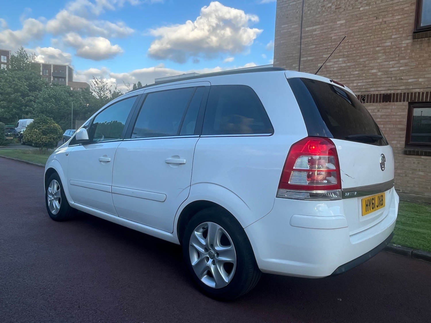 Used Vauxhall Zafira 2011 for sale - 76121820: Photo 29