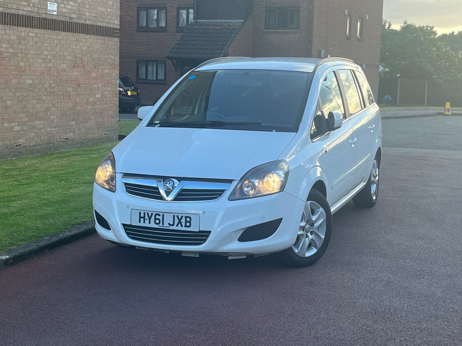 Used Vauxhall Zafira 2011 for sale - 76121820: Photo 33