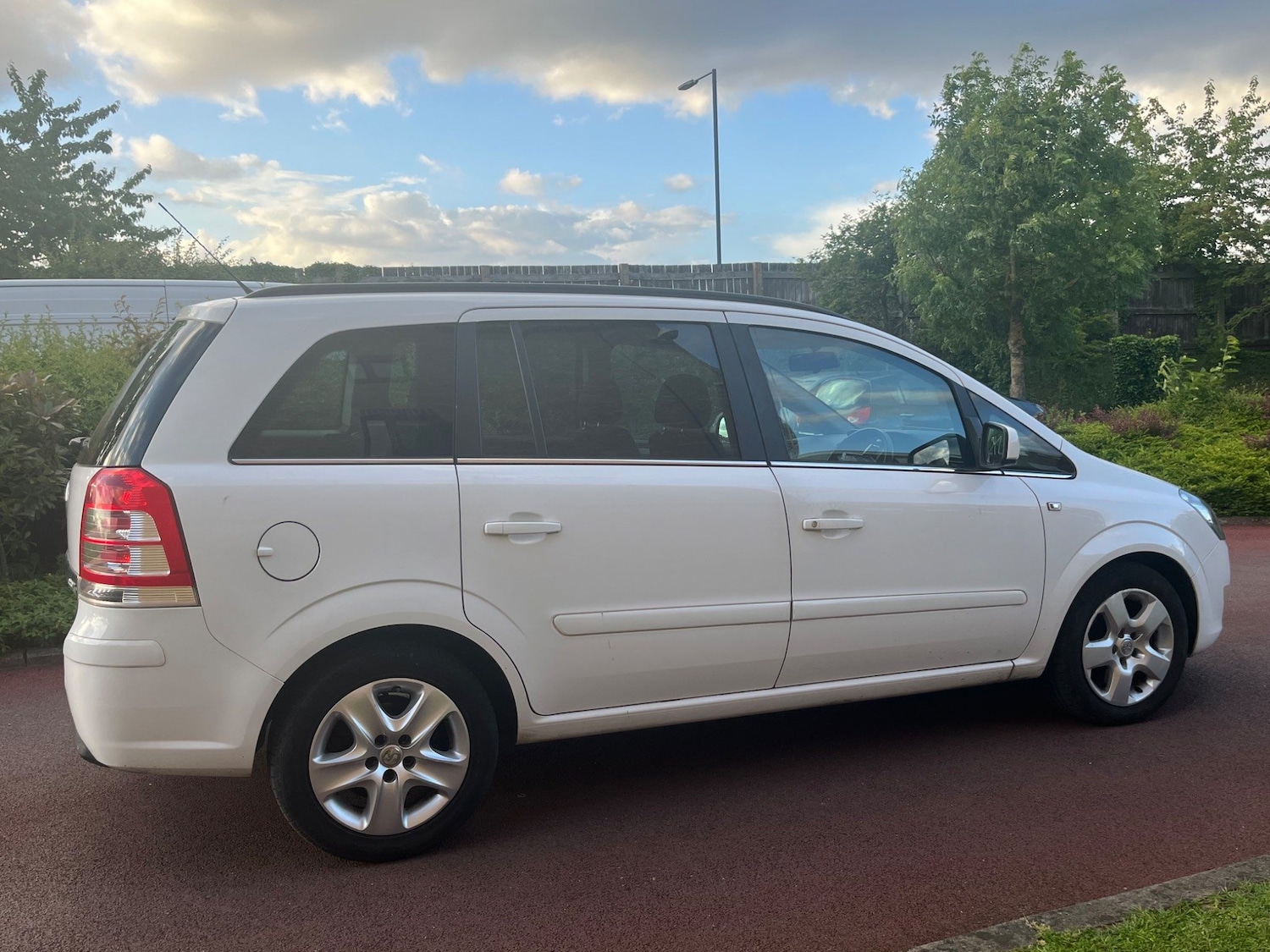 Used Vauxhall Zafira 2011 for sale - 76121820: Photo 35