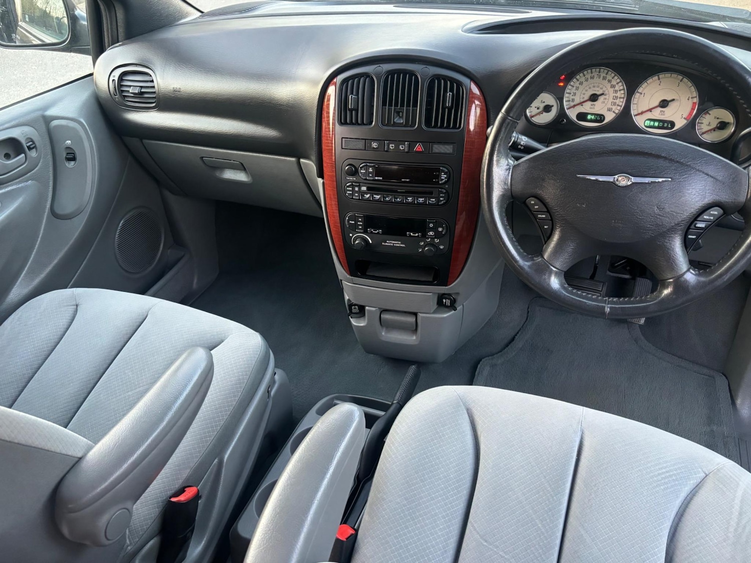 Used Chrysler Grand Voyager 2007 for sale - 76121369: Photo 30